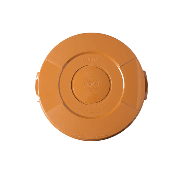 Parte superior del contenedor de fermentación probiótica para kimchi, con diseño hermético para una fermentación controlada.